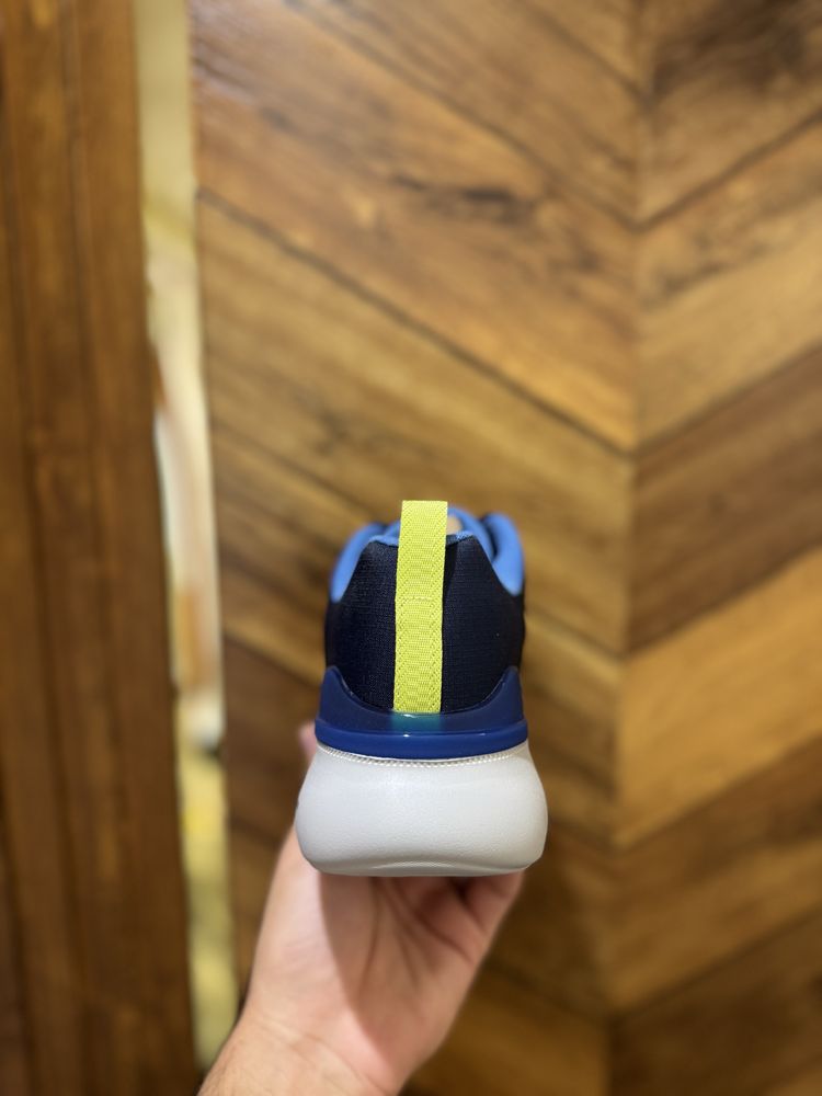 Skechers мужской крассовки