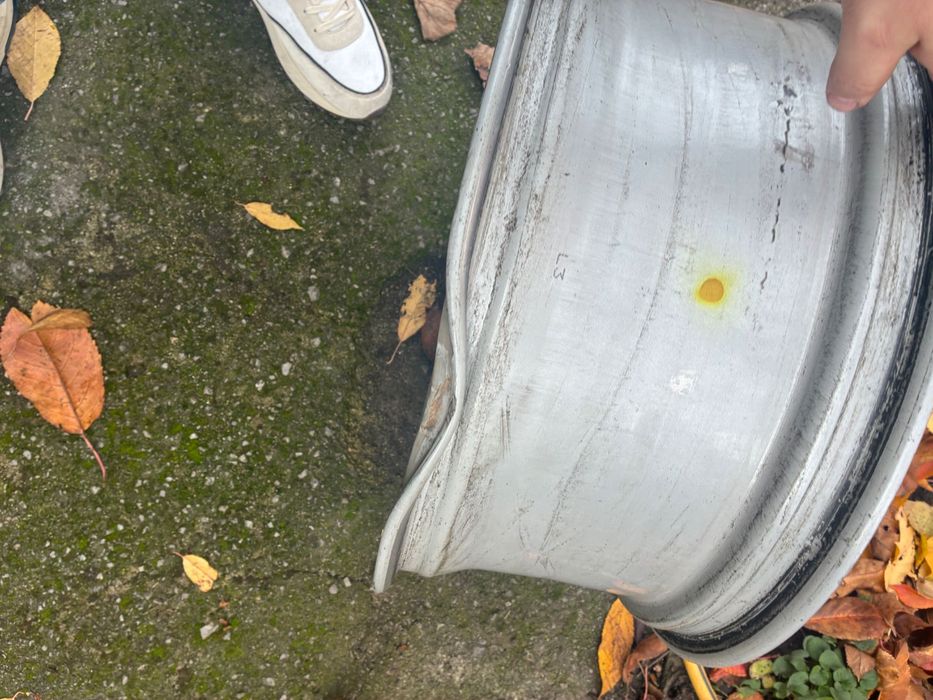 Tesla model 3 Преден десен амортисьор / джанта 19