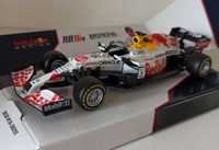 Macheta Red Bull RB16B Honda Verstappen Campion Formula 1 2021 1/43 F1
