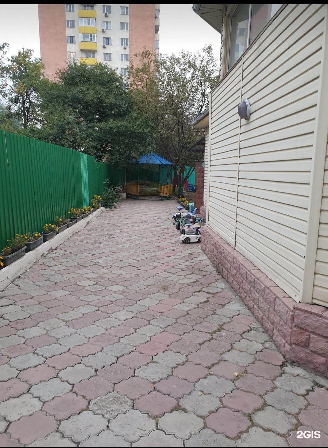 Продам дом на разбор