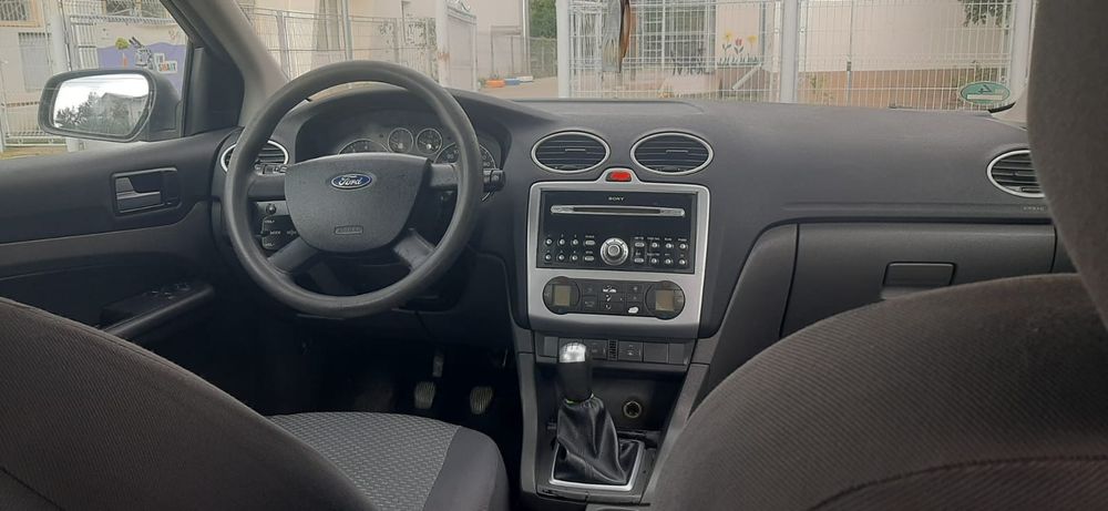 Ford Focus 2006 1.6 Benzină
