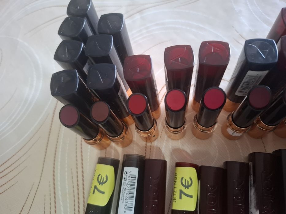 Lot 30 rujuri Astor + cadou