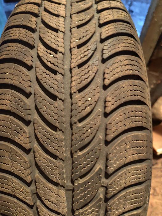 Зимни гуми на джанти -2 броя