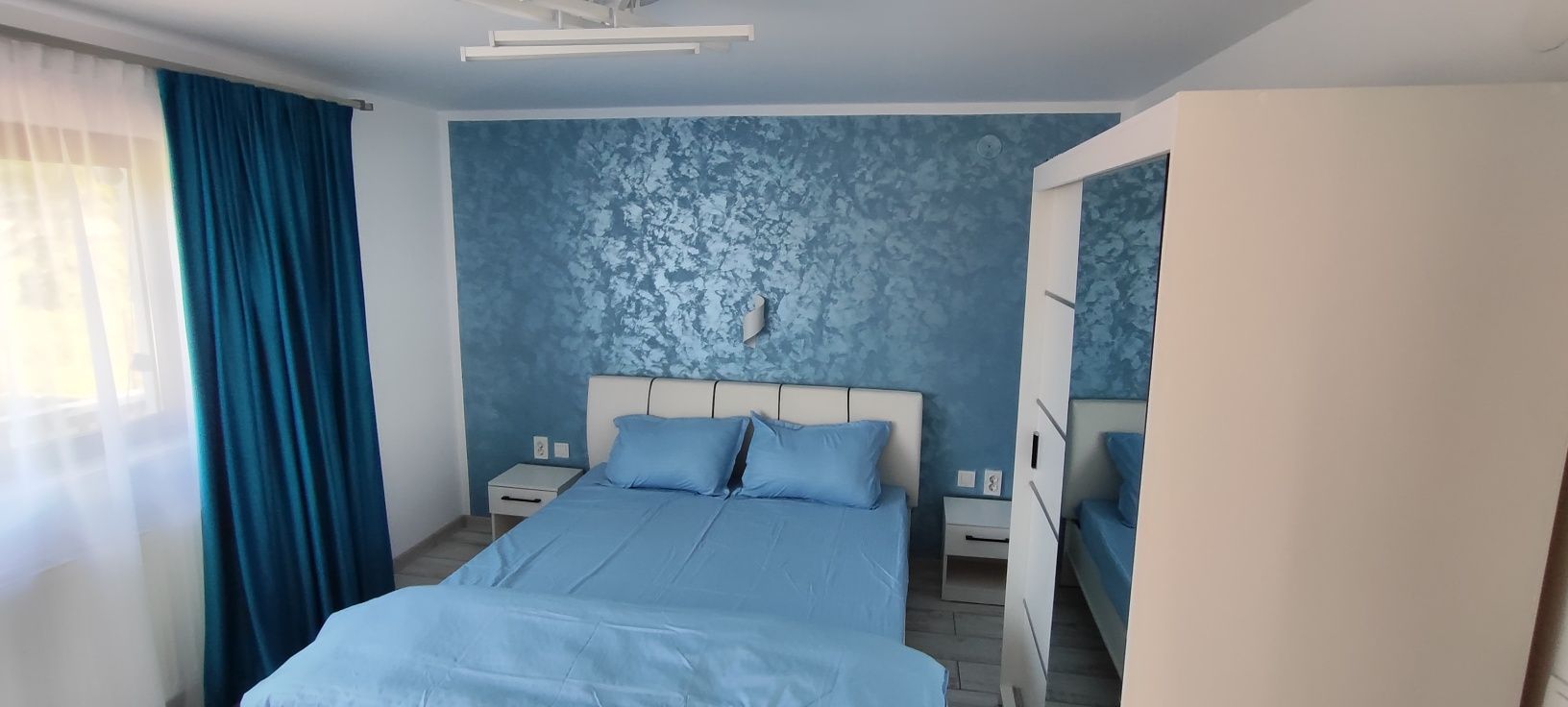 Casa - Cabana de închiriat Poiana Stampei ( Vatra Dornei ) spre Pasul