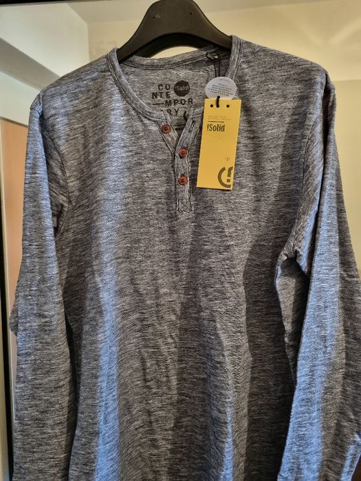 Bluza barbati "!Solid". Marimea M. Noua.