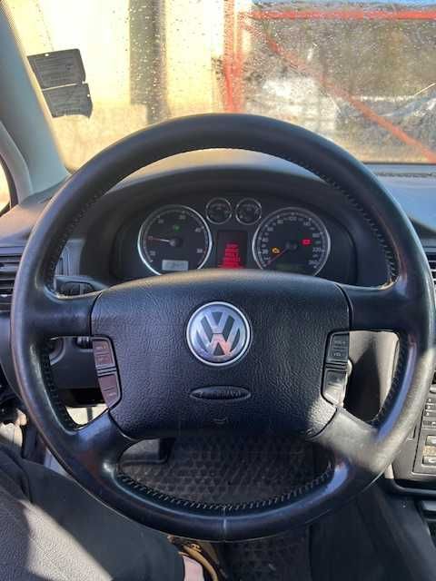 Dezmembrez Passat B5.5 break,2.5 tdi/180cp,4X4/BAU,cutie FAU,cod LC5F