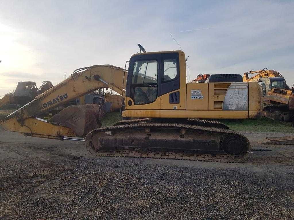 Dezmembrez excavator Komatsu PC 210 LC-8