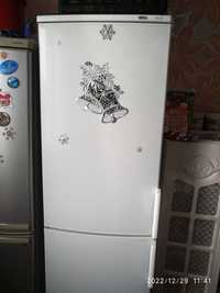 Холодильник продам почти новый