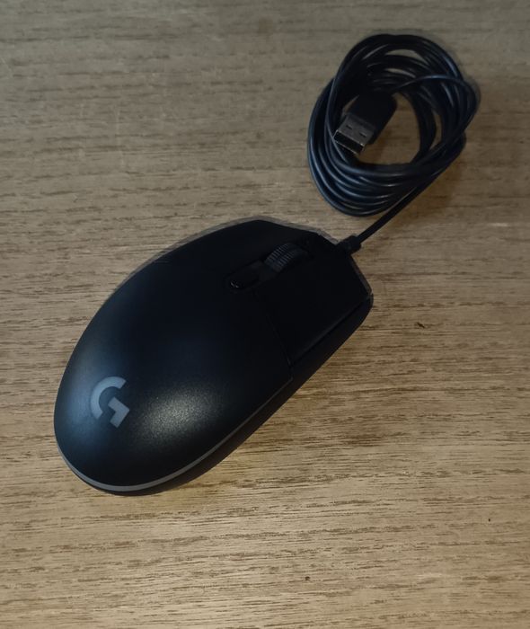 Tastatura razer huntsman mini și mouse Logitech g203 lightsync