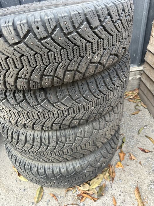 185/70/14 почти новые покрышки