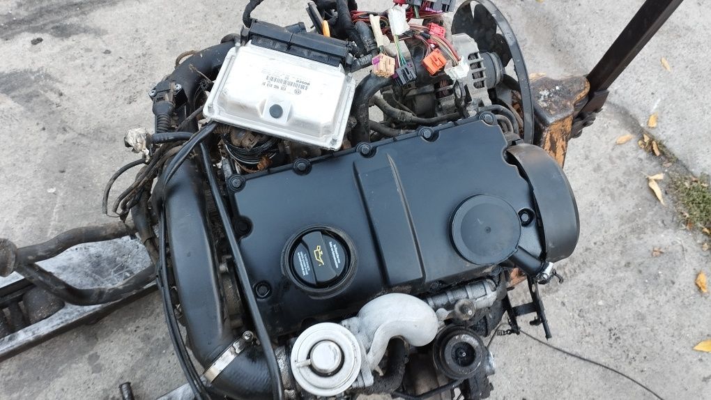 Двигател 1.9 тди 116кс Фолксваген Пасат / 1.9 tdi 116hp VW Passat
