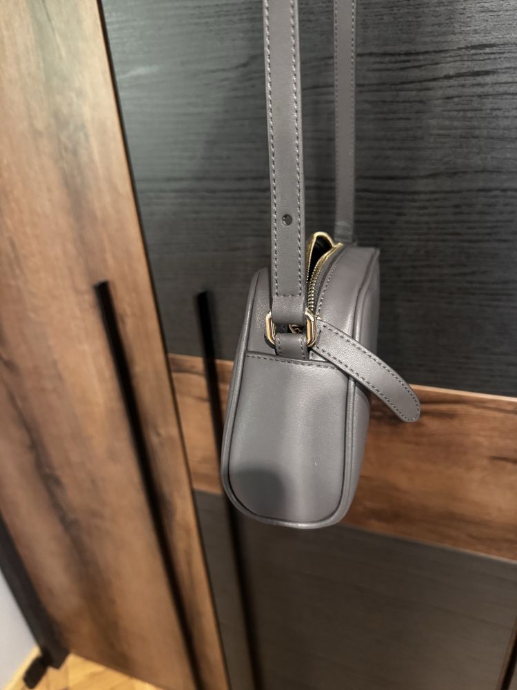 Дамска чанта Furla