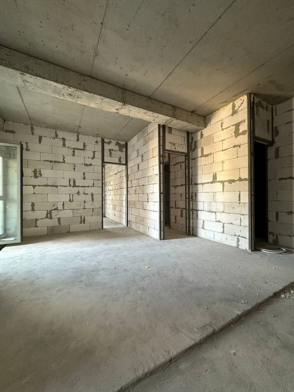 Продаётся 3х комнатная квартира в ЖК Mirabad Avenue, 3 линия