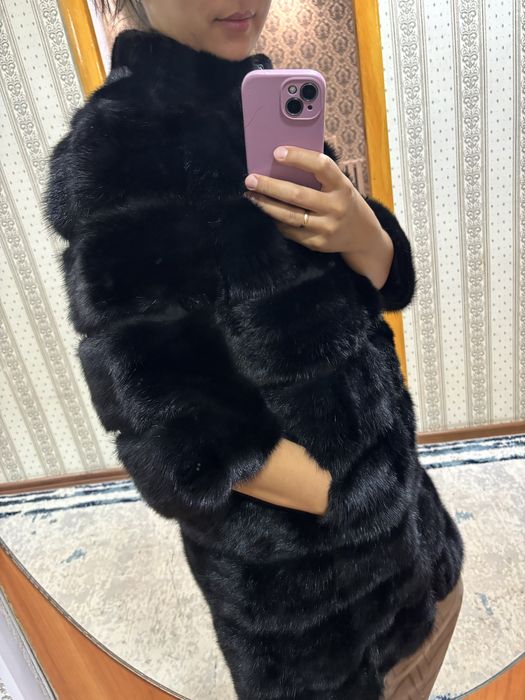 Продам норковую шубку