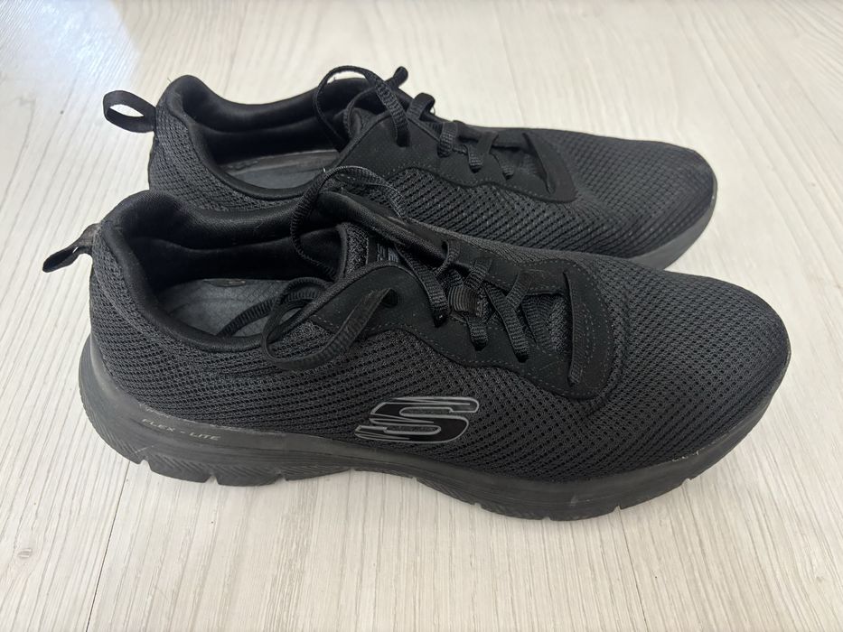 Кроссовки скечерс 39 размер