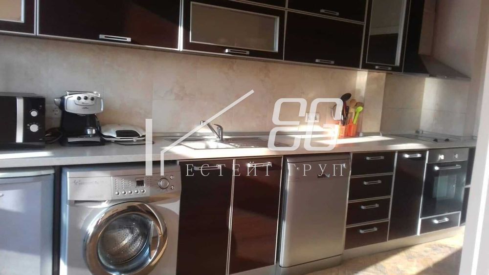 4-стаен в Варна-Център площ 100 цена 800