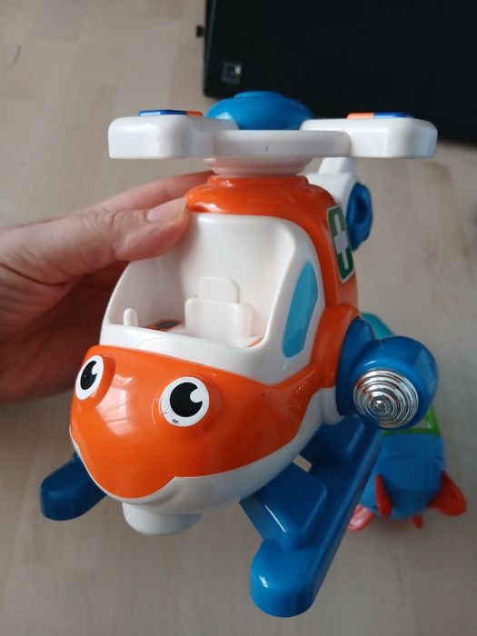 Лот интерактивни играчки за деца