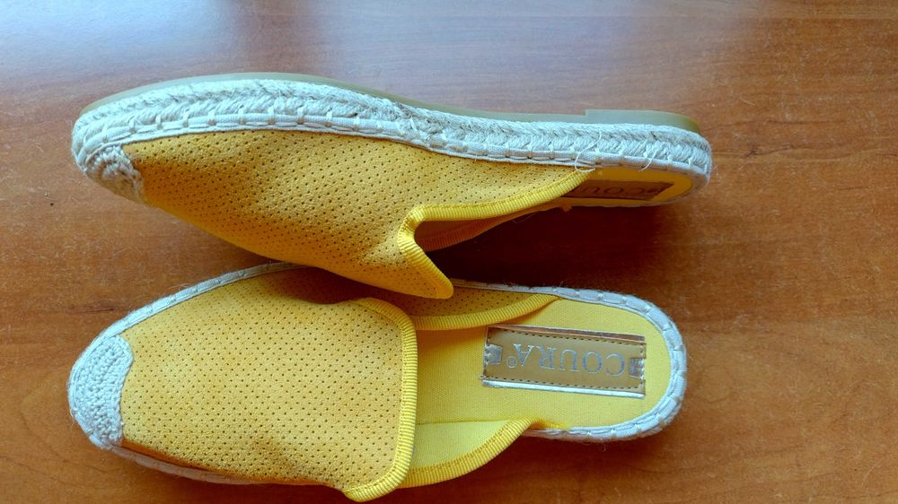 Дамски еспадрили тип чехли