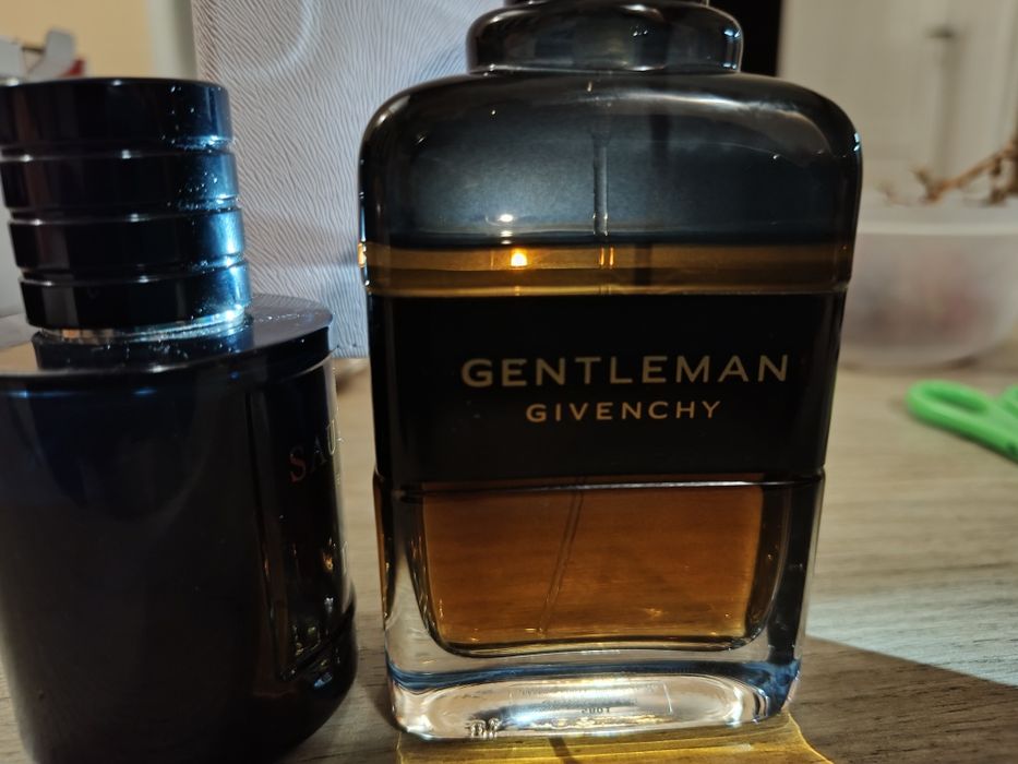 Парфюми Dior Sauvage Elixir  и Givenchy Reserve Privee