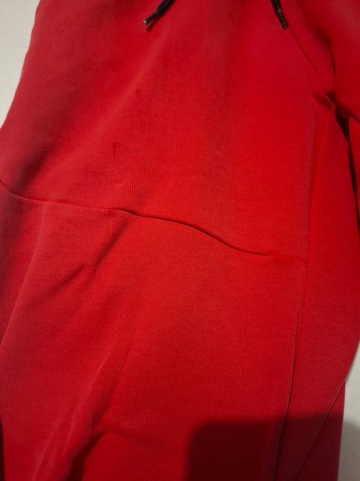 Nike tech fleece оригинален,размер L 147-158 см.