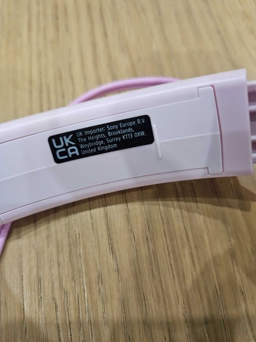 Слушалки Sony розови