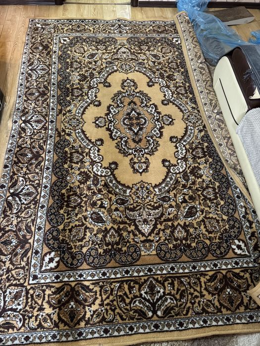 Ковер шерстяной