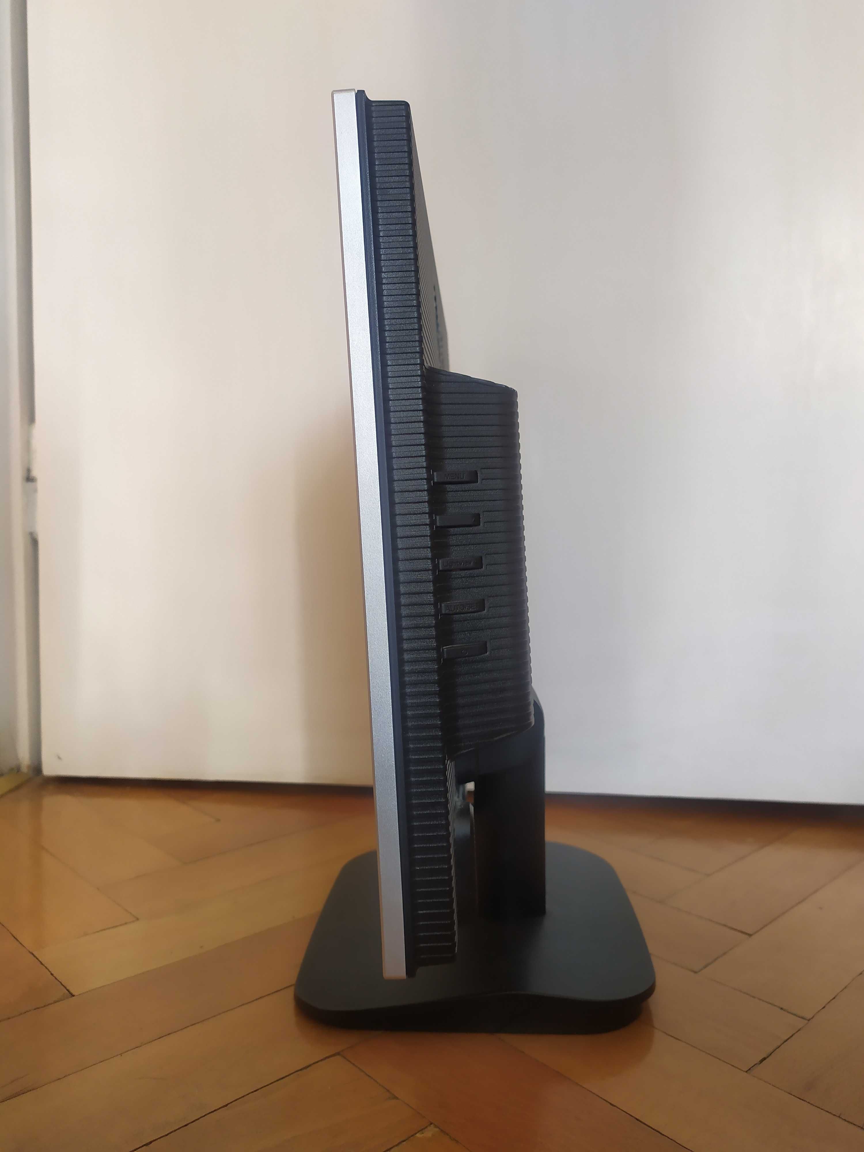 Mонитор LG screen: 17"