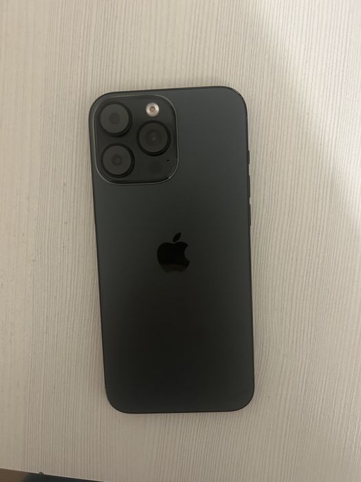 Apple 16pro max Вьетнам