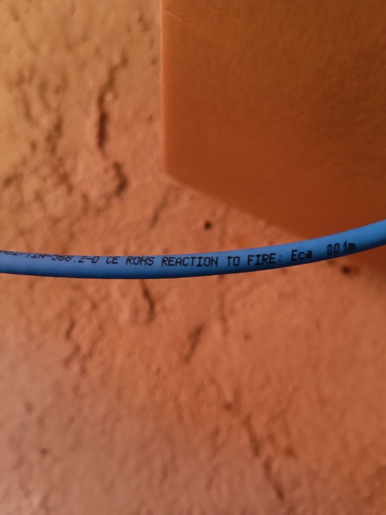 Cablu UTP CAT6 LSZH rola de 305m