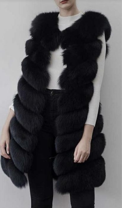 Жилетка из лисы новая