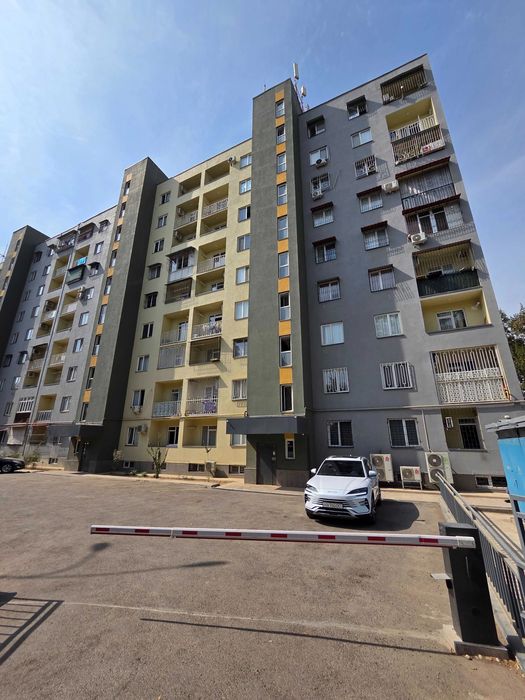 Юнусабад-11 кв
ориентир: BYD салон,Mega Planet)