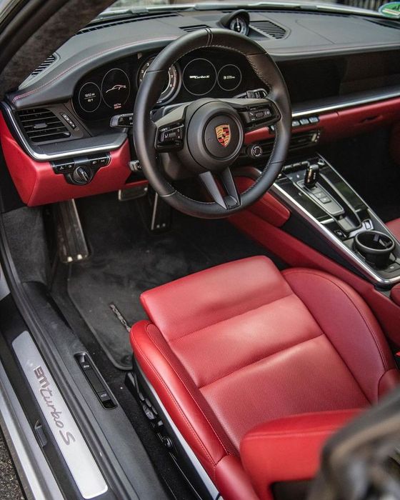 перетяжка салона ,потолок ,airbag все по салону...