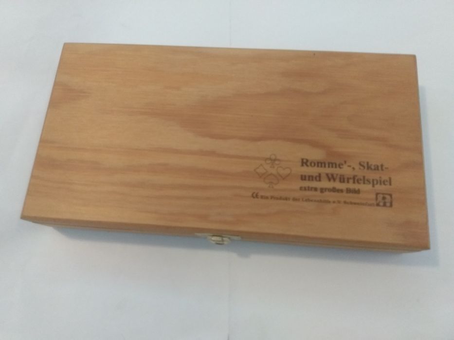 Set carti de joc, 3 pachete cu zaruri, poker, bridge, canasta, romme