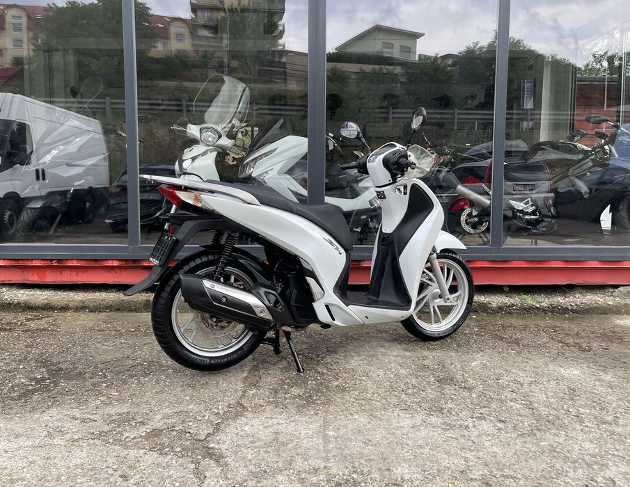 Scuter Honda Sh 150 ABS Inmatriculat
