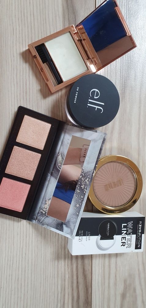 Fond de ten/Tus/Bronzer/Produse cosmetice