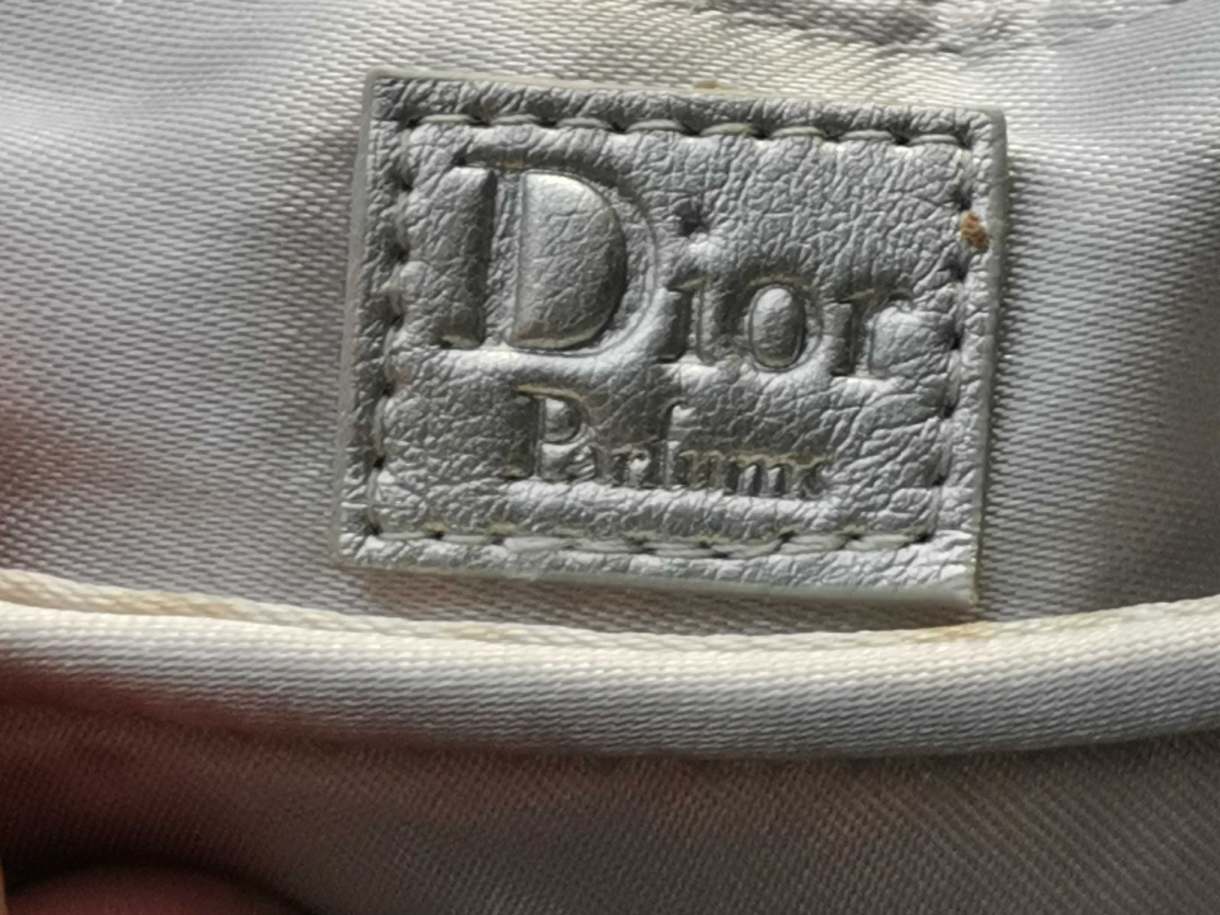 Borseta Pentru Trusa Machiaj Marca Christian Dior