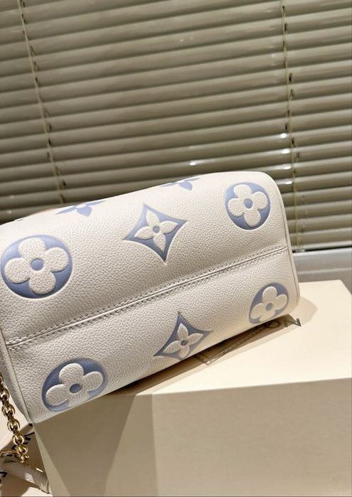 Дамска чанта Louis Vuitton