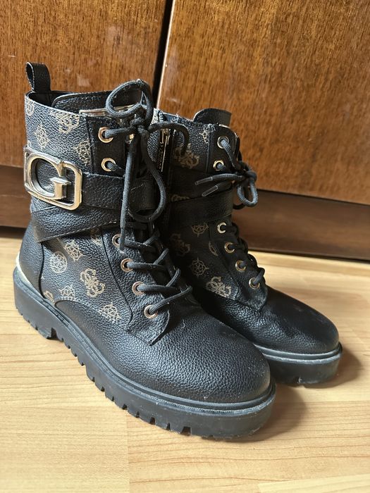 Дамски боти Guess