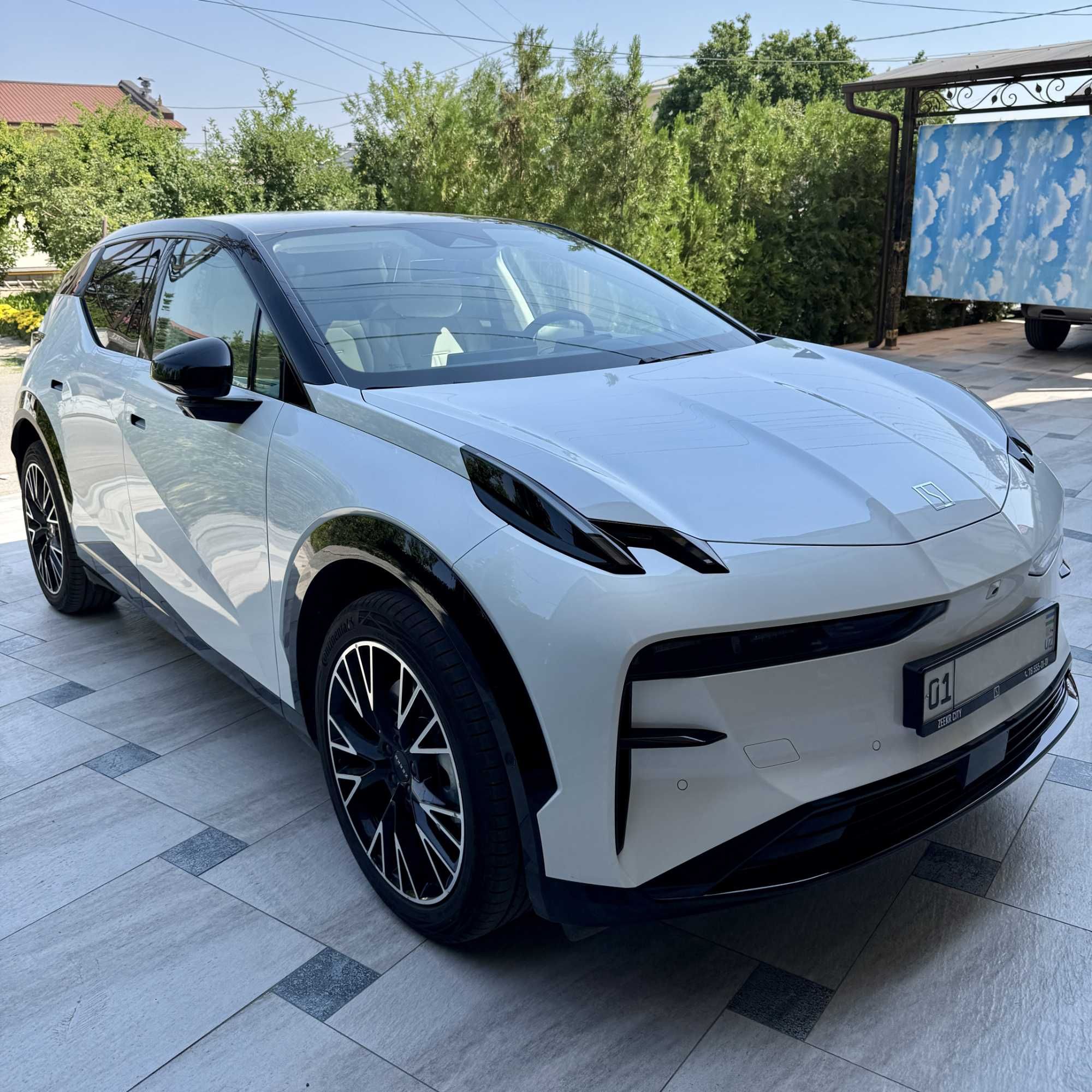 Zeekr X 2024 Full 4AWD 428л.с. с гарантией от официального дилера