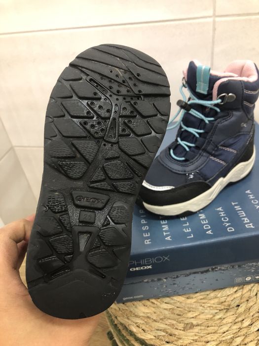 Апрески Geox J Santiero 26 размер от 180лв на 60лв