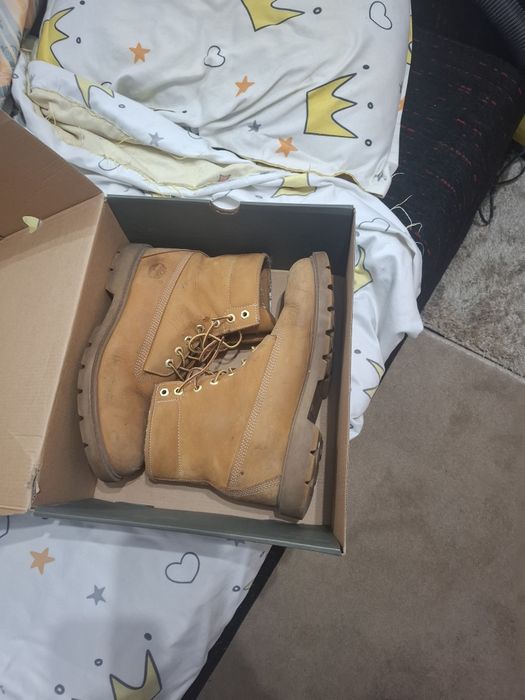 Bocanci barbati Timberland marime 43.5