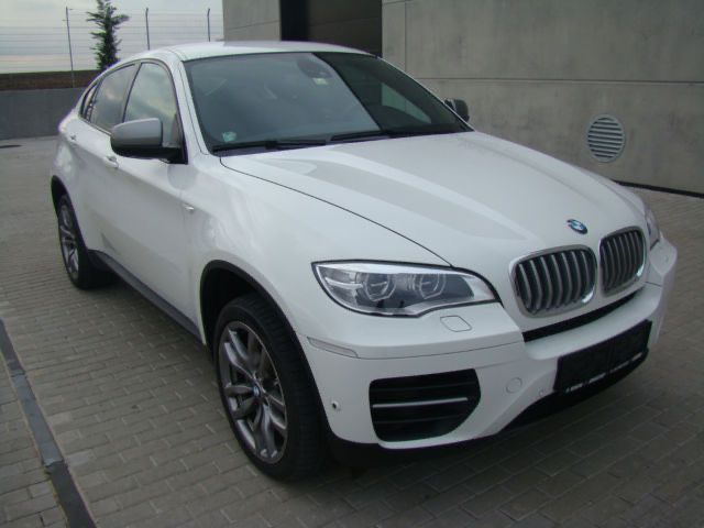 Bmw X6 M50 în stare foarte bună !