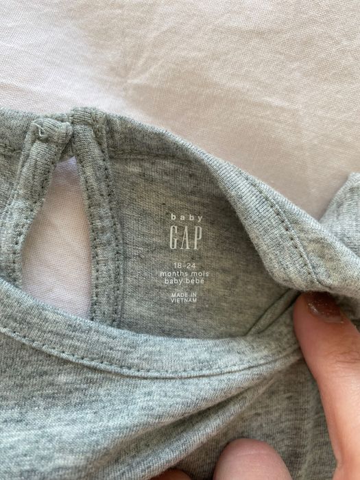 Комплект от 4 части Zara, GAP чисто нови