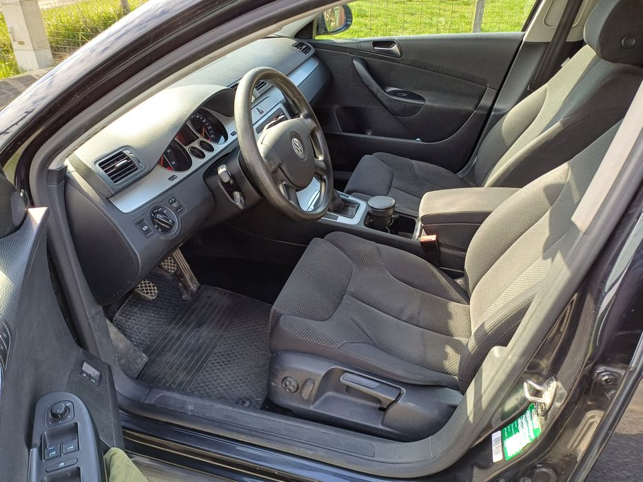 Proprietar vând VW PASSAT b6