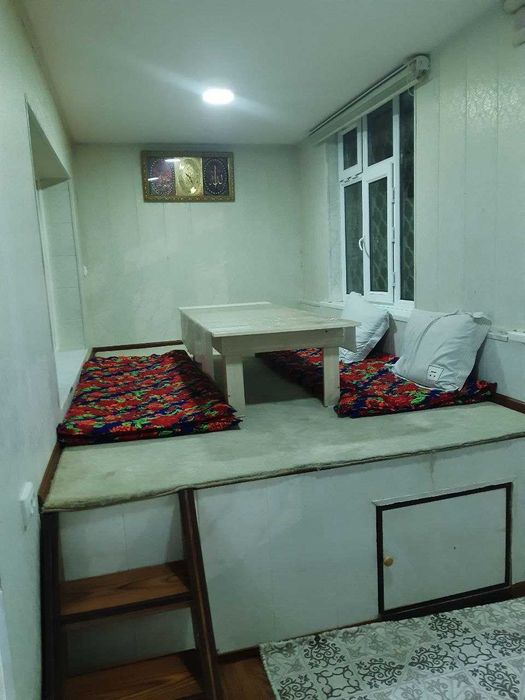 Продаётся квартира 3/1/4 с ремонтом. В посёлке Улугбек (Набережная).