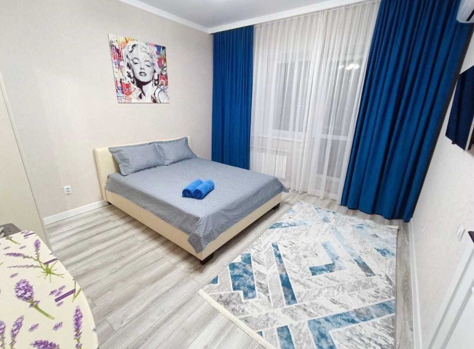 Сдается квартира посуточно в центре Кентау рядом с кафе Шах