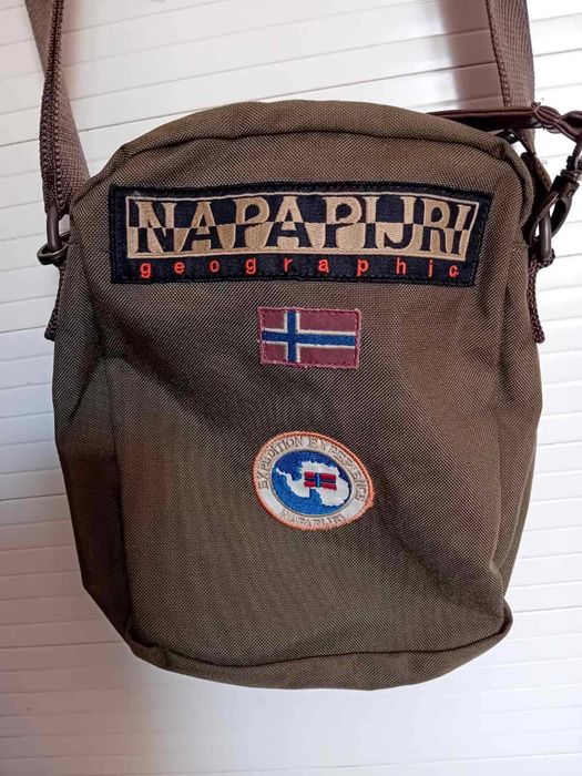 Оригинална мъжка чанта Napapijri