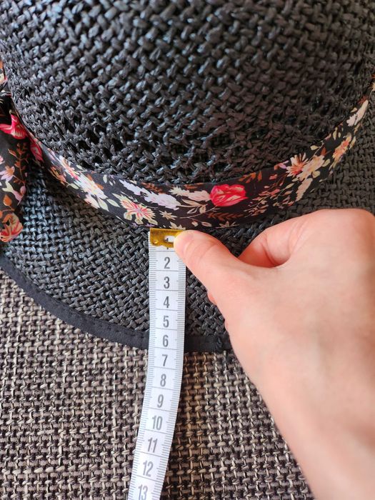 Palarie noua neagra de dama cu funda