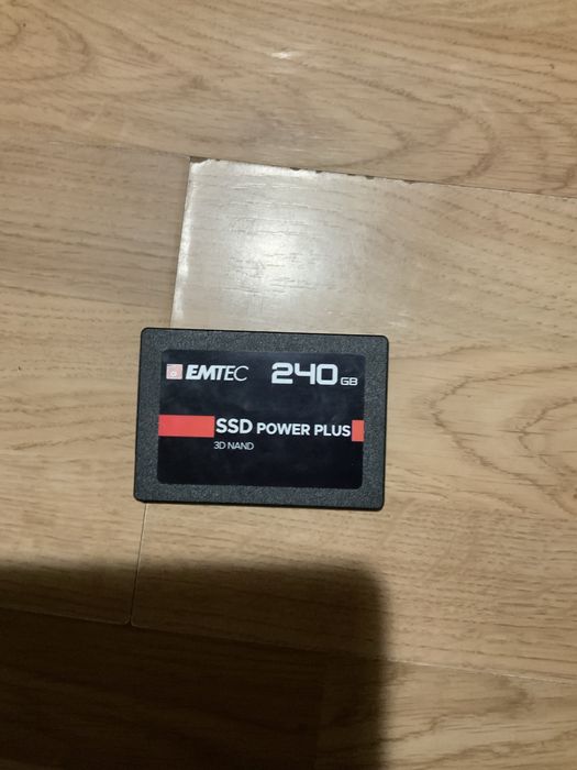 Vand ssd de 240gb