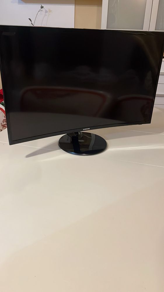 Monitor Samsung 32 inch,Curbat